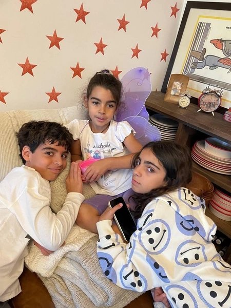 дети симоньян Баграт, Маро и Марьяна Кеосаян